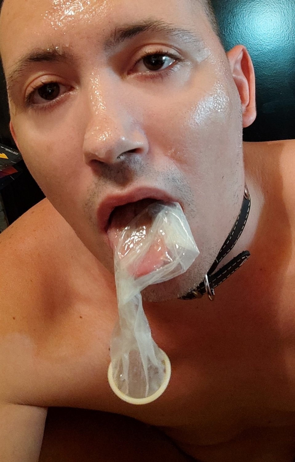 fag loser eats used condom #kv1ZYaFs