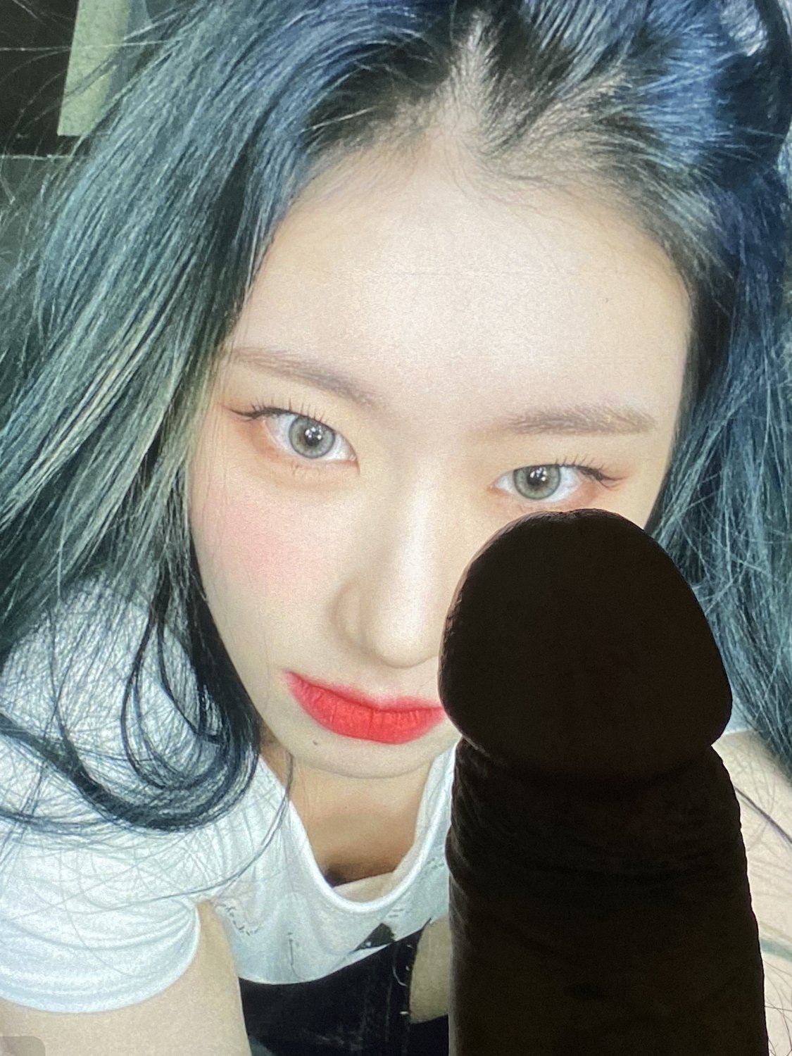 ITZY Little Sexslave Chaeryeong Birthday Cum Tribute and Piss #2 #QziJ7yrQ