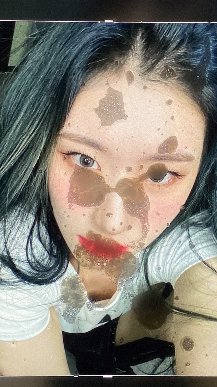 ITZY Little Sexslave Chaeryeong Birthday Cum Tribute and Piss #2 #f6rvrgvX