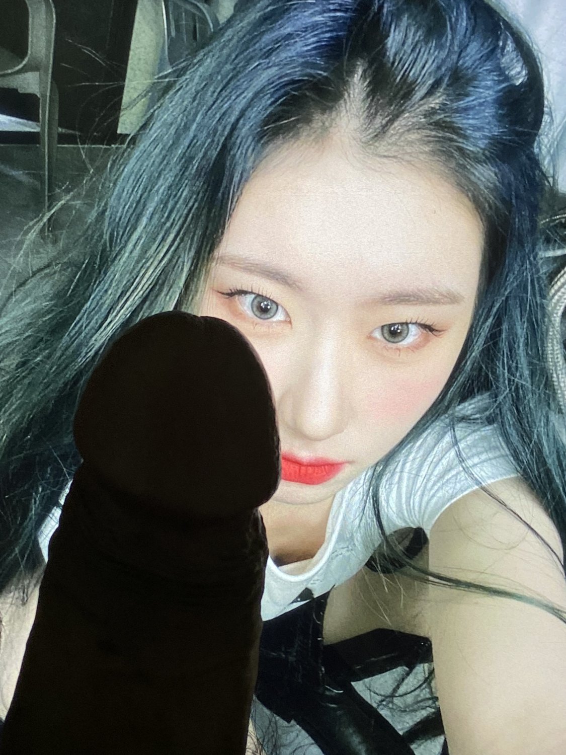 ITZY Little Sexslave Chaeryeong Birthday Cum Tribute and Piss #2 #oqjspbfs
