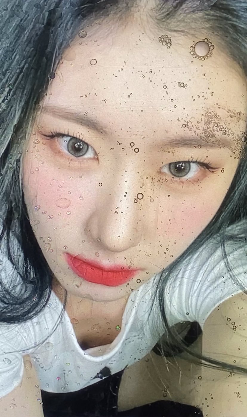 ITZY Little Sexslave Chaeryeong Birthday Cum Tribute and Piss #2 #znyDdOjJ