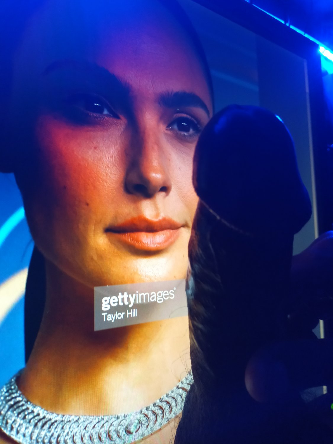 Gal Gadot Cum Tribute #3 #FgC3imeJ