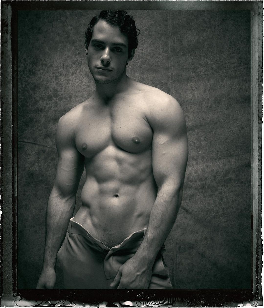 leonardo hazrak (4) #o3s9r6Eg