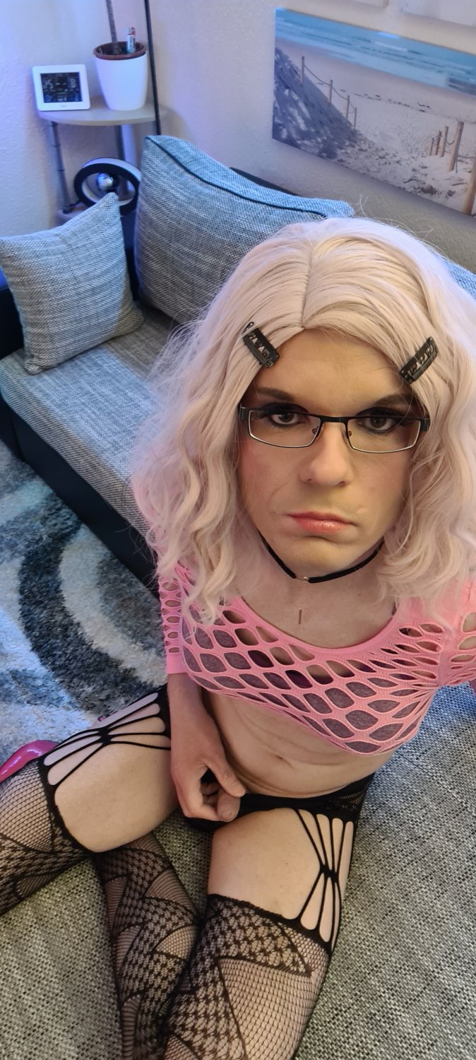 German Sissy Sissy886 needs another Exposure (2. Gallery) #9XpLUMzg