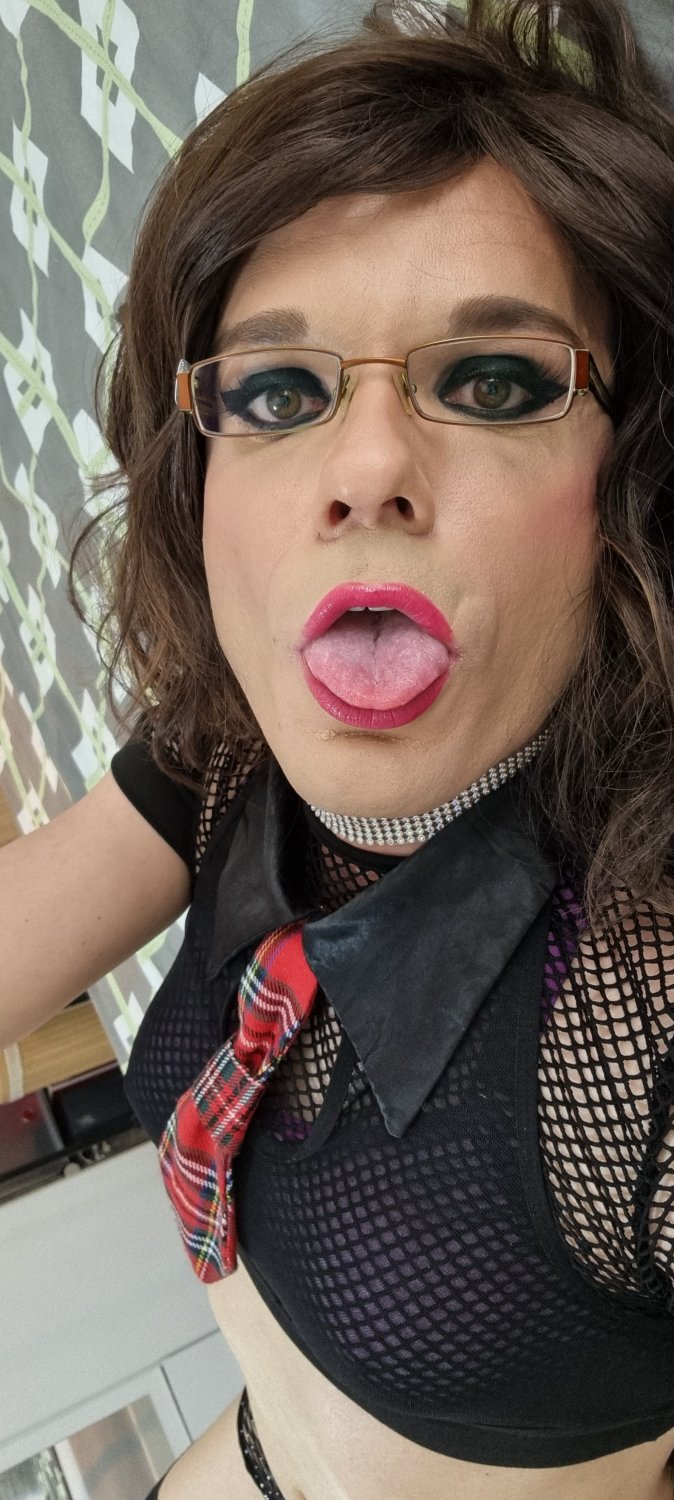 German Sissy Sissy886 needs another Exposure (2. Gallery) #n9xz8Sgf