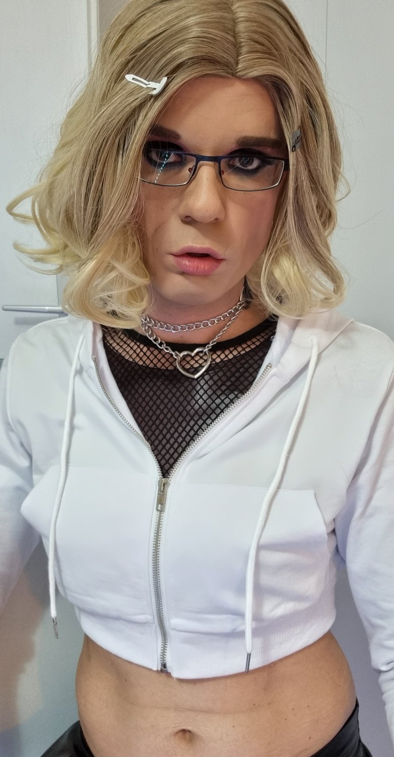 German Sissy Sissy886 needs another Exposure (2. Gallery) #tBVDjDW0