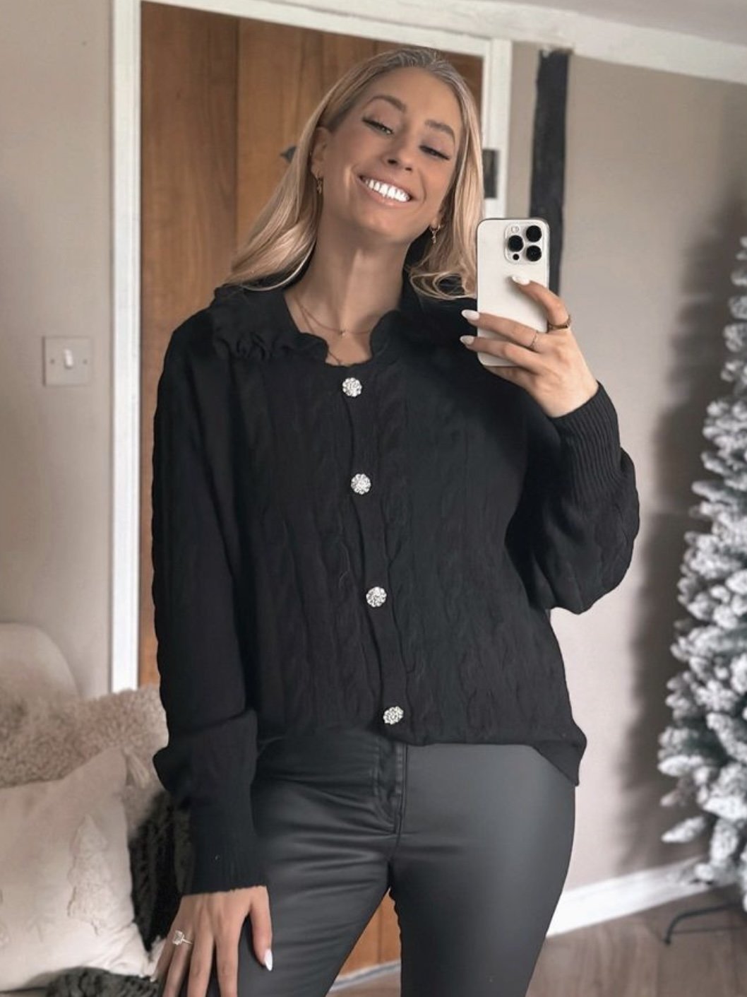 Stacey - leather and boots #elrtG6kO