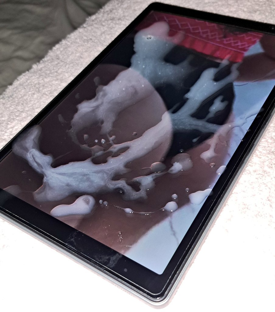 A huge cumshot for a huge ass 😏🍑💦 #Gq7aplsc