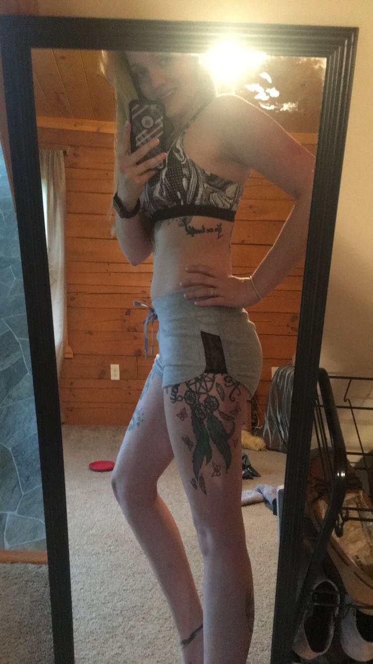 Tattoed slut. Send yours #EsiapFhp