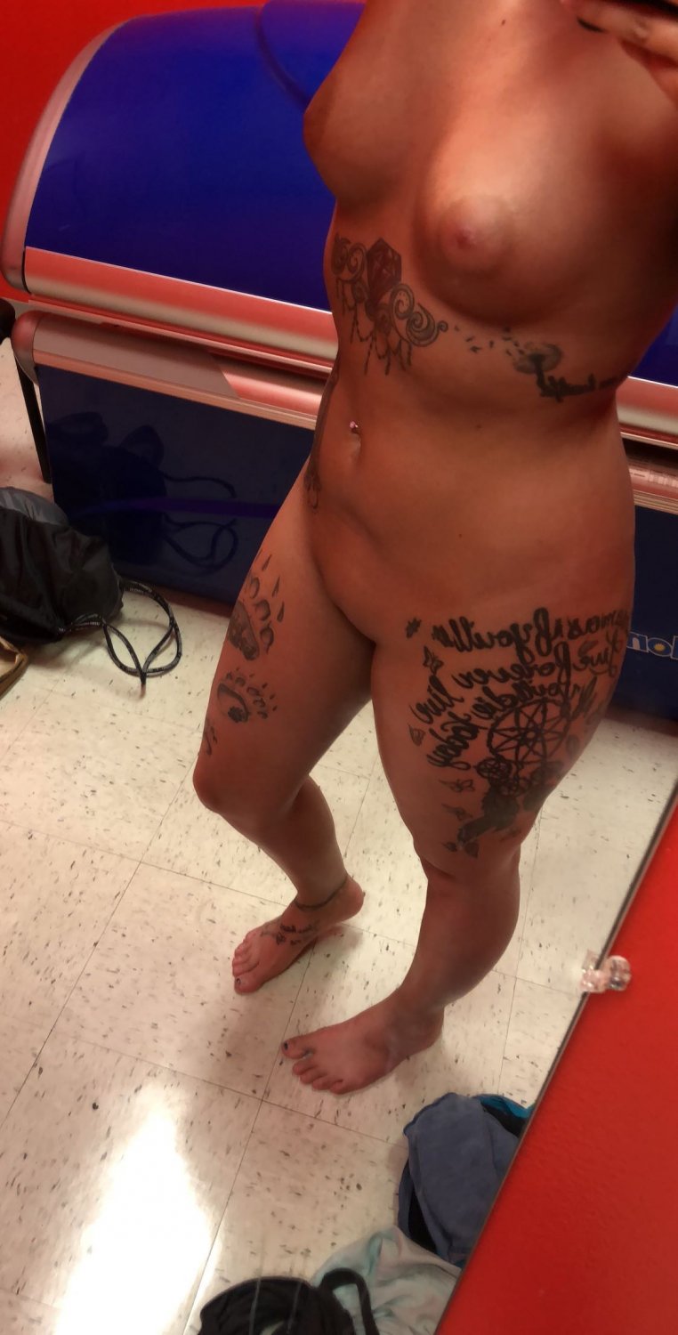 Tattoed slut. Send yours #sKtYoaSY
