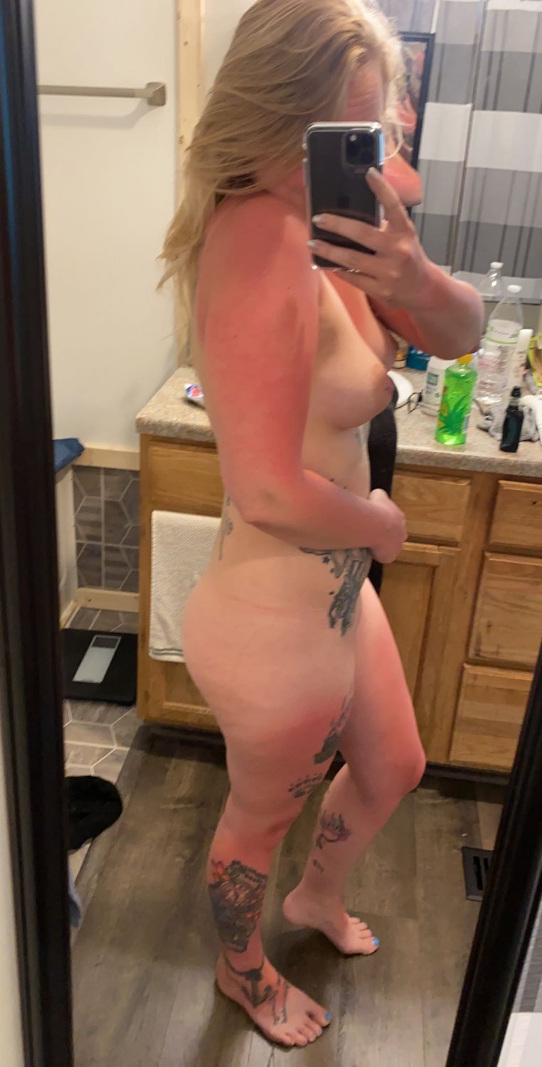 Tattoed slut. Send yours #xYYJA17Z