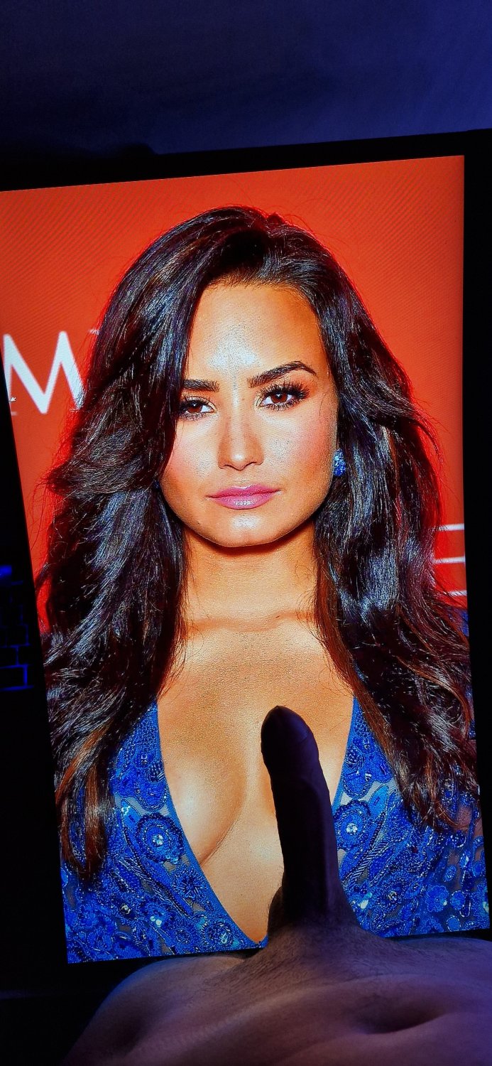 Demi lovato cock and jerk tribs #9B1o31Wl