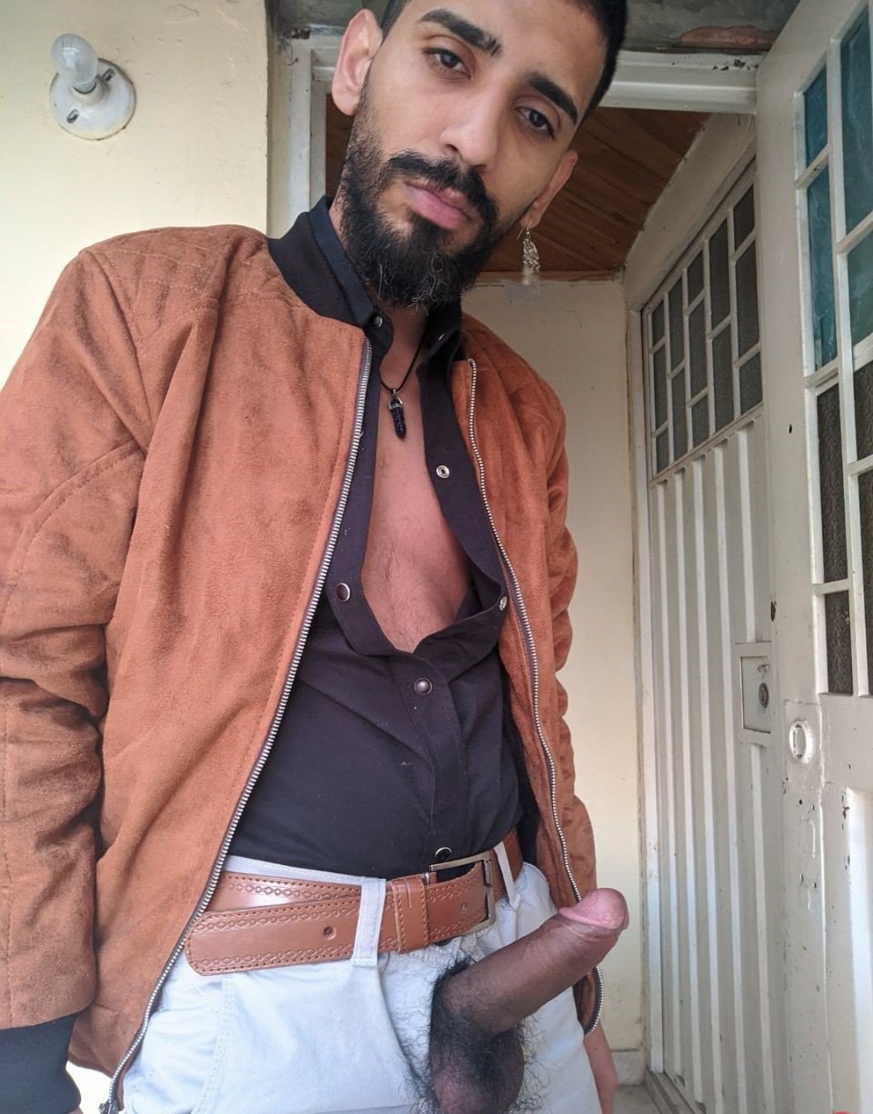 HOTT Guy #Y7UAXYBr