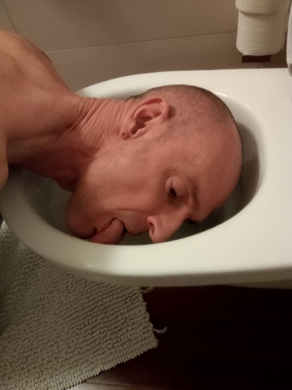 fag joel rullerisouse a belgian faggot loser to ruin and expose all over the world #pzvOFoTh