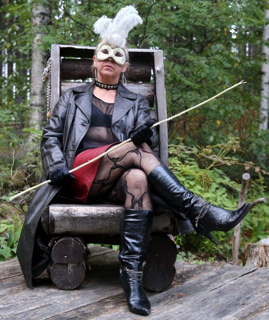 ROUGH GRANNY TRAMPS IN BOOTS #1daiLMlw