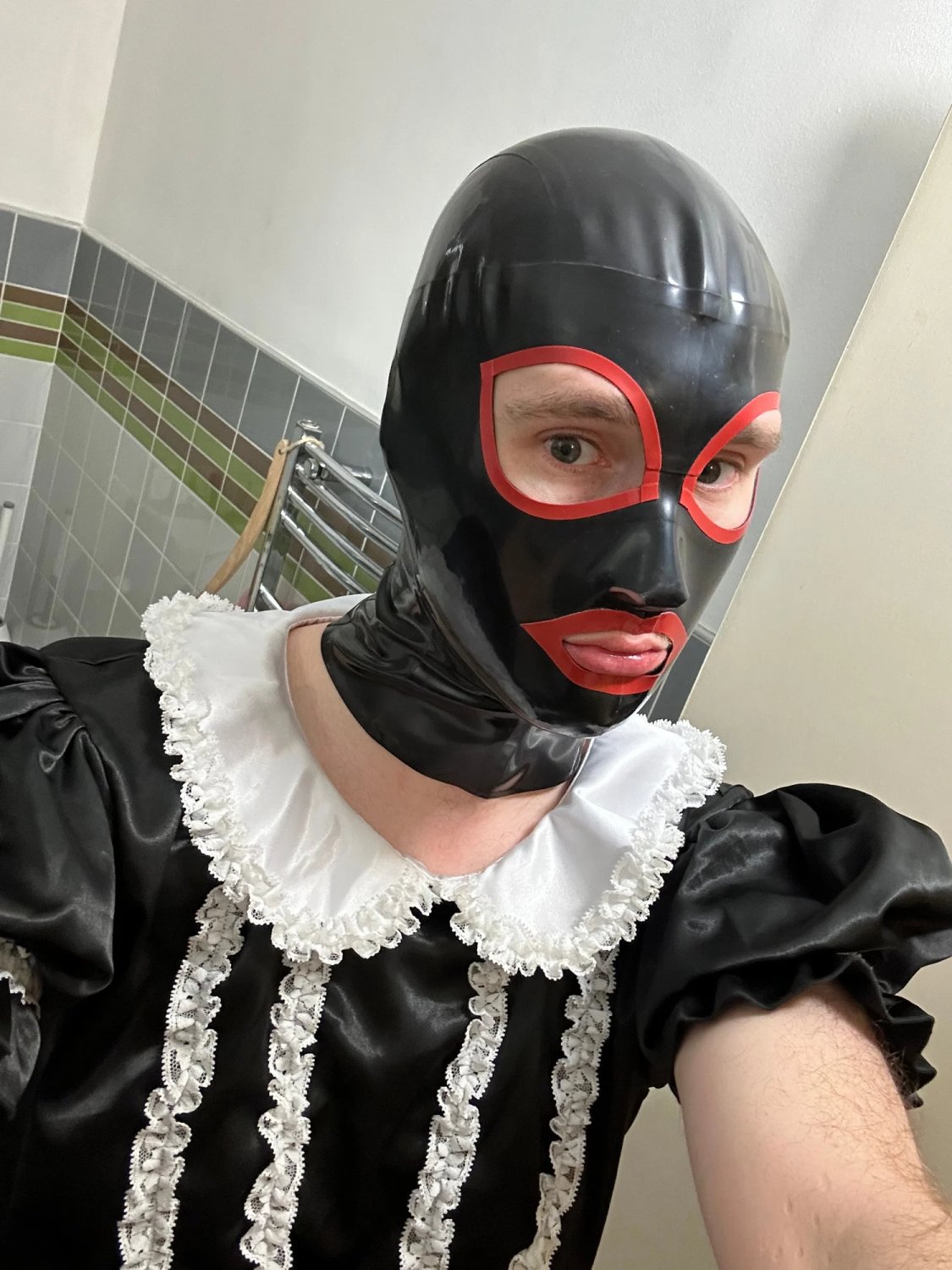 Sissy1992 - tribute, edit, humiliate her, repost and send me back #6q17PqUo