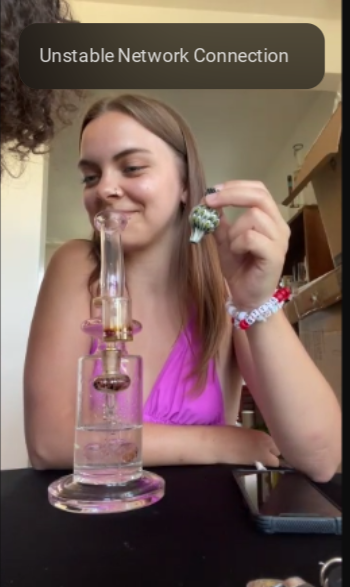 Hot Upandcoming vaping bikini chick #AF3RjMYj