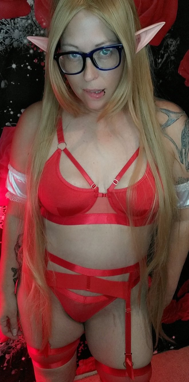 Sexy Nerdy Chick #GujR5FjA