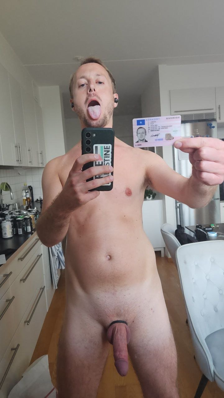 Fag Filip Lindahl and his friend Alexander Nerbring wants full exposure online. Share the fags😈 #621P6Mun