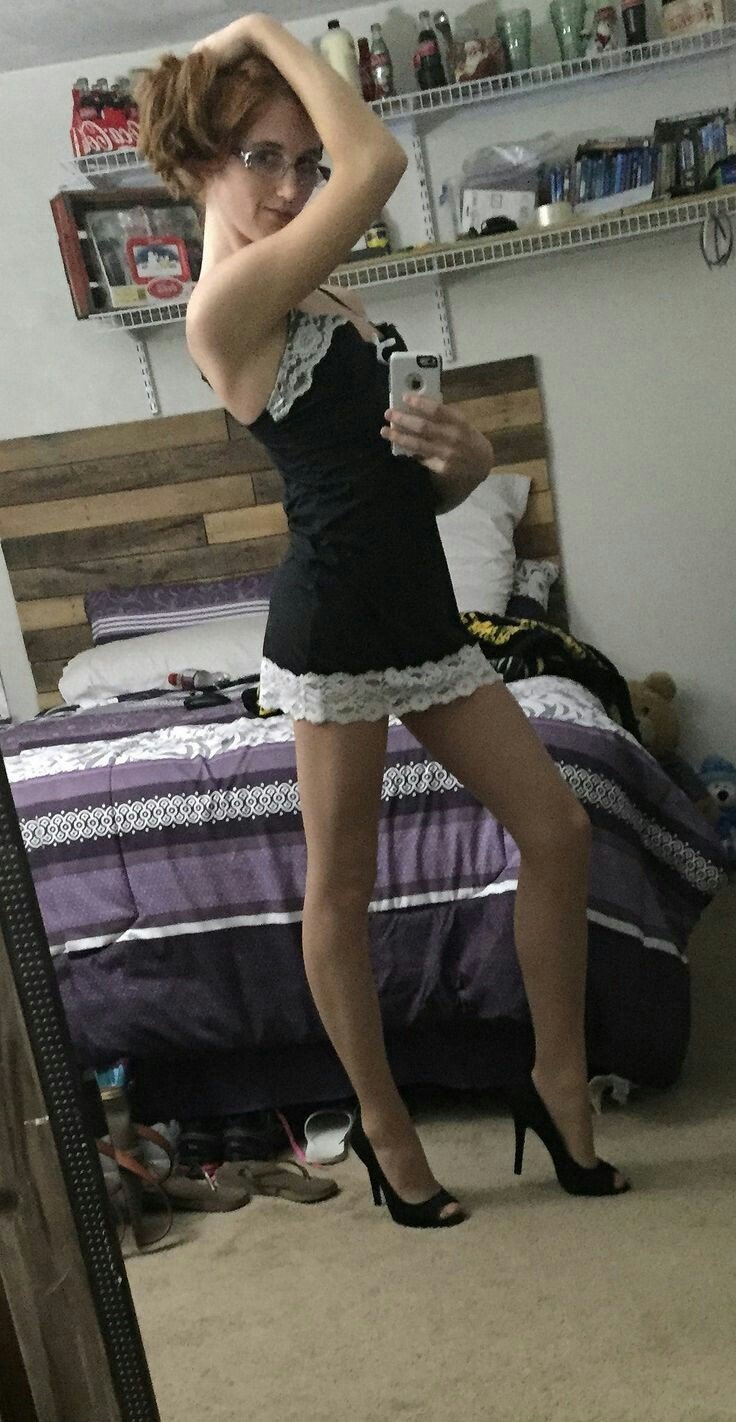 Cute fem boi I like #4DsJb8Ra