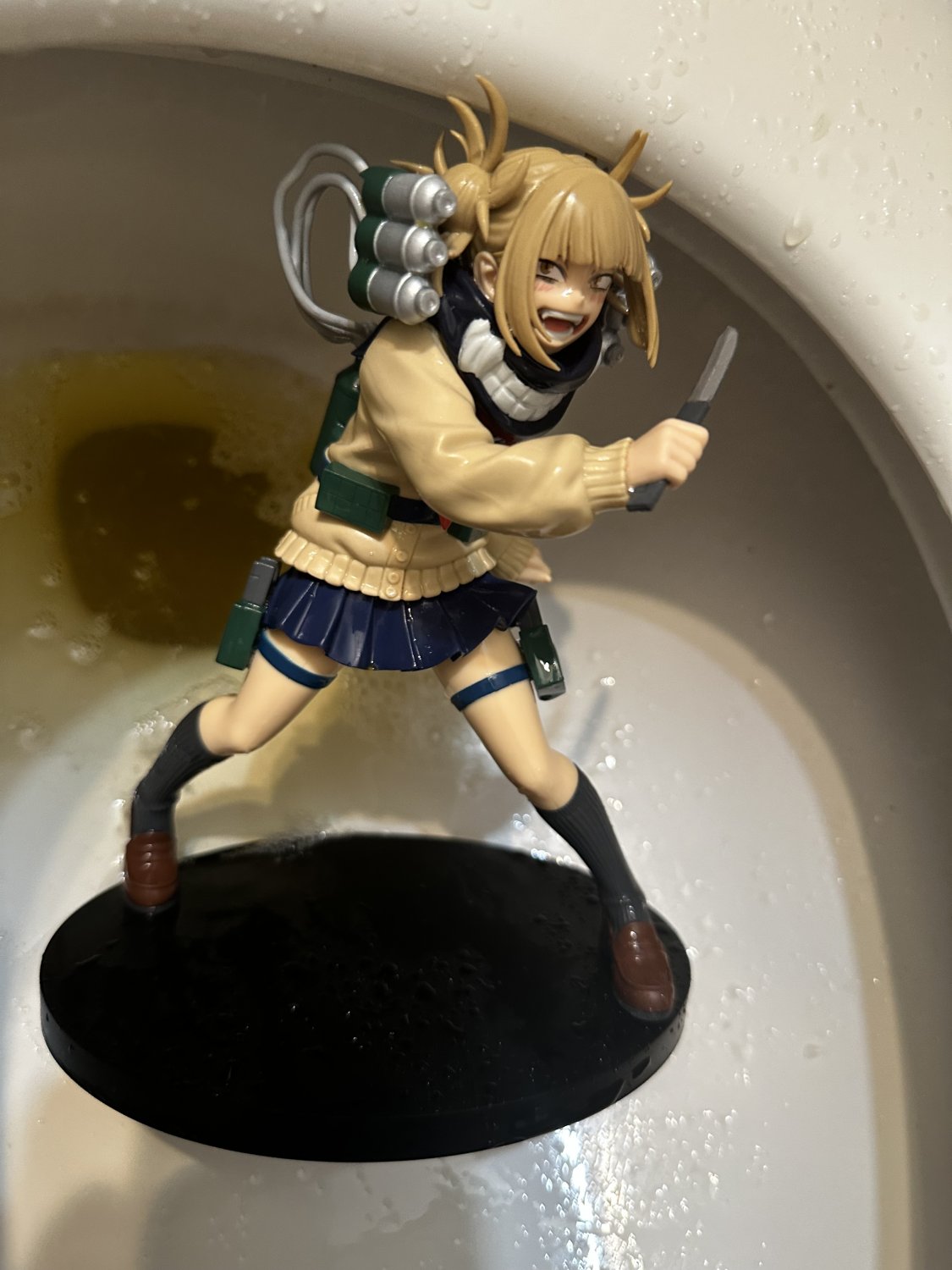 Toga Toilet 10/1/24~ PoF #iB1VLjx7