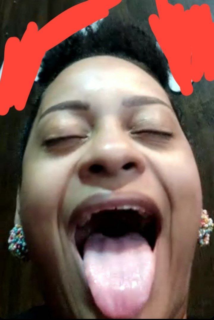 Neguinha boquete pretinha boqueteira caiu na net #YrRATZcg