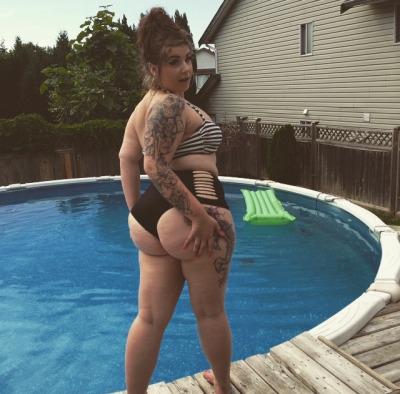 Thick Snowbunny #KM9WU40q