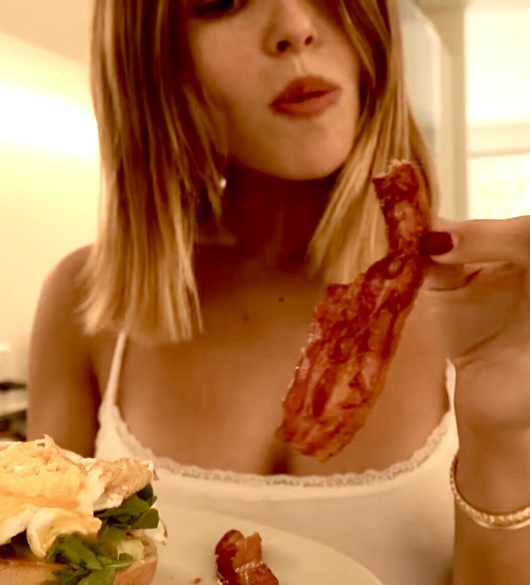 Olivia Jade Giannulli is Such Adorable & Gorgeous Cum Target With A Bang Body 🥵🤤She Makes Me Leak #ghYdMZ7L