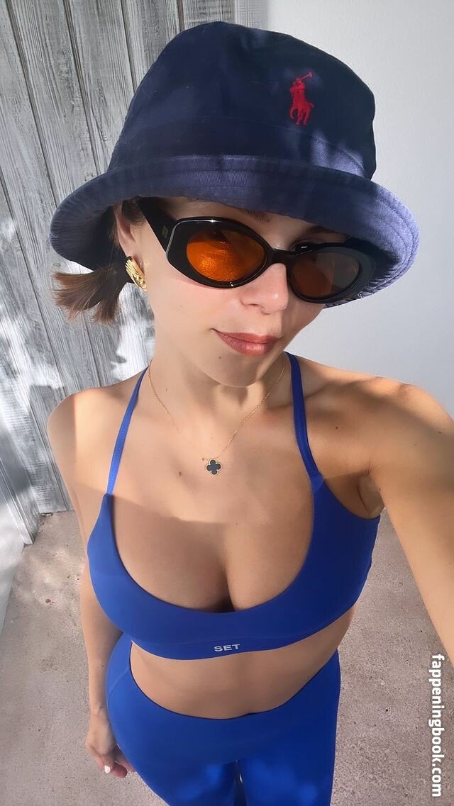 Olivia Jade Giannulli is Such Adorable & Gorgeous Cum Target With A Bang Body 🥵🤤She Makes Me Leak #x1qxEqUN