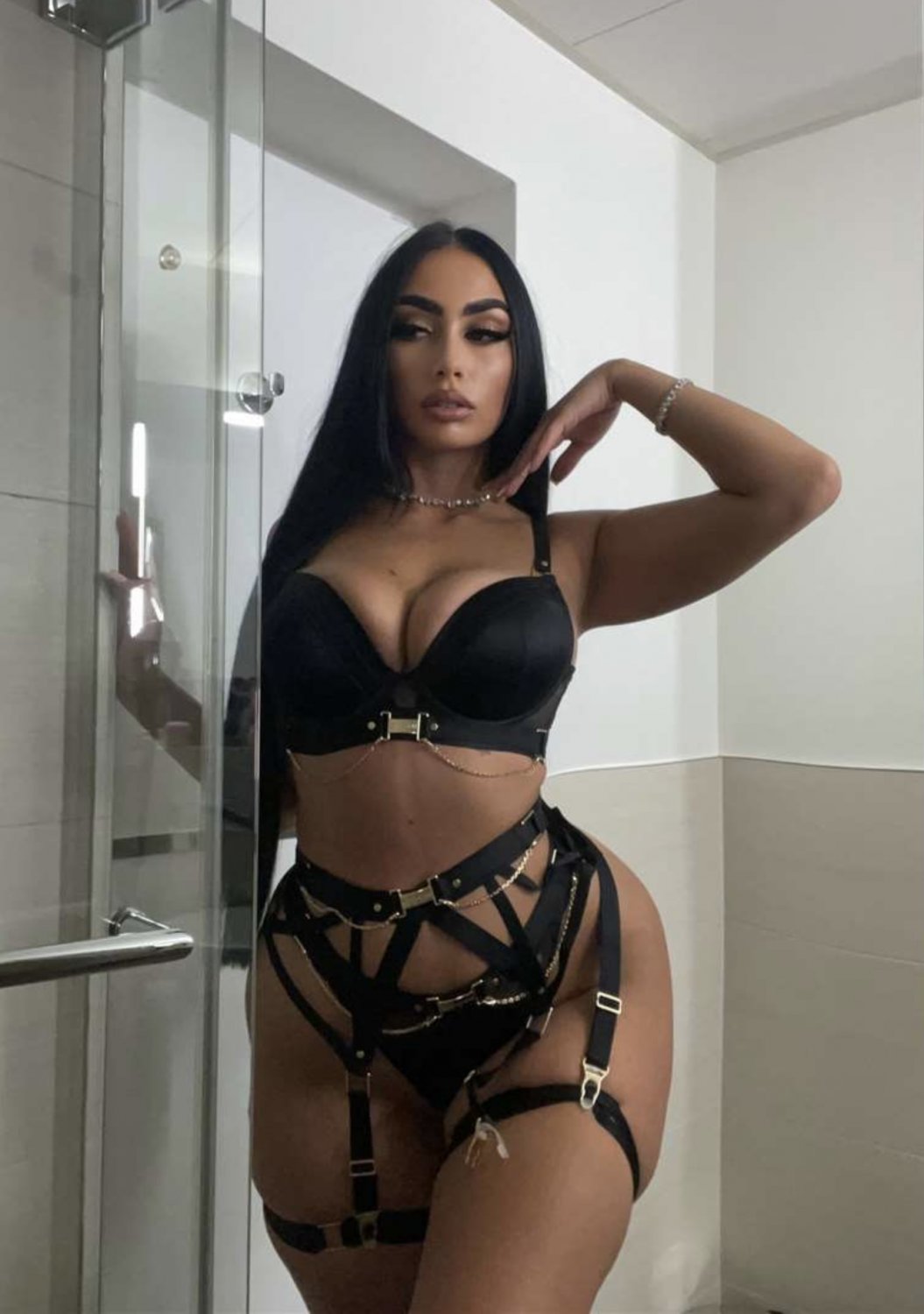 Nice girl puta marica fuck4monney #5i1h0iO8