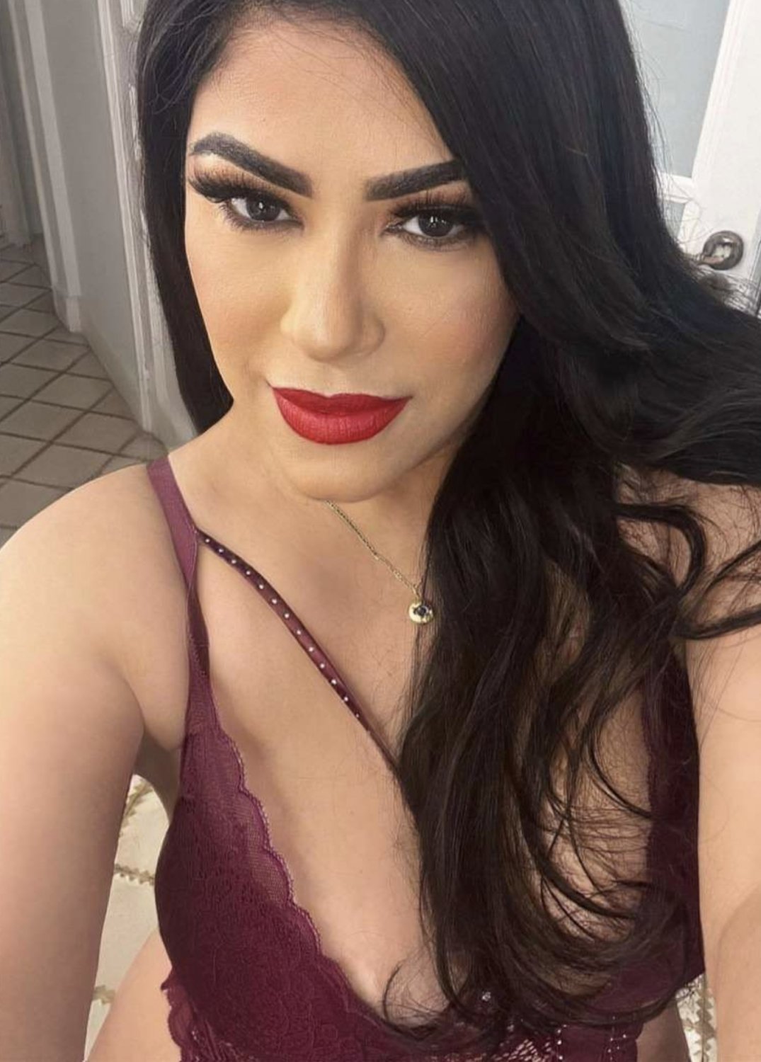 Nice girl puta marica fuck4monney #rQJ7Pzc9