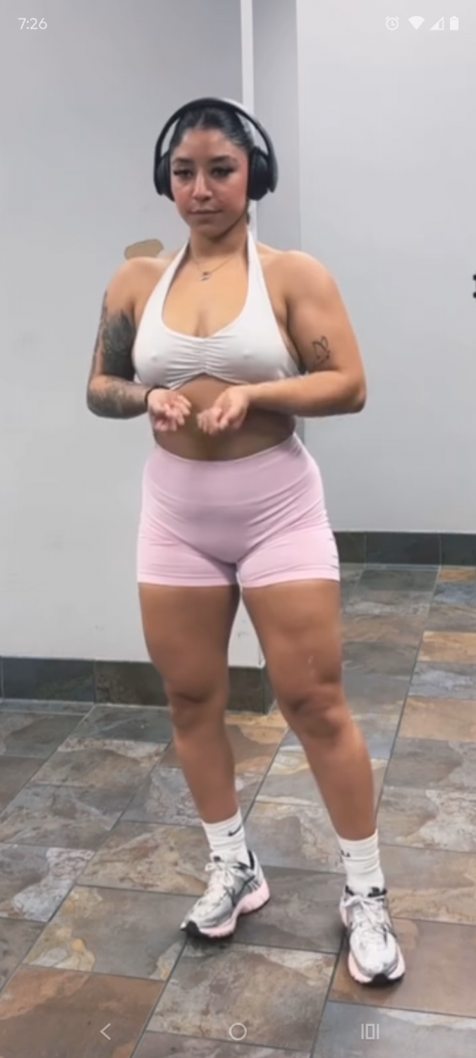 Gym girl leeean.1 I like her nipples and ass #QBXv4Fk6