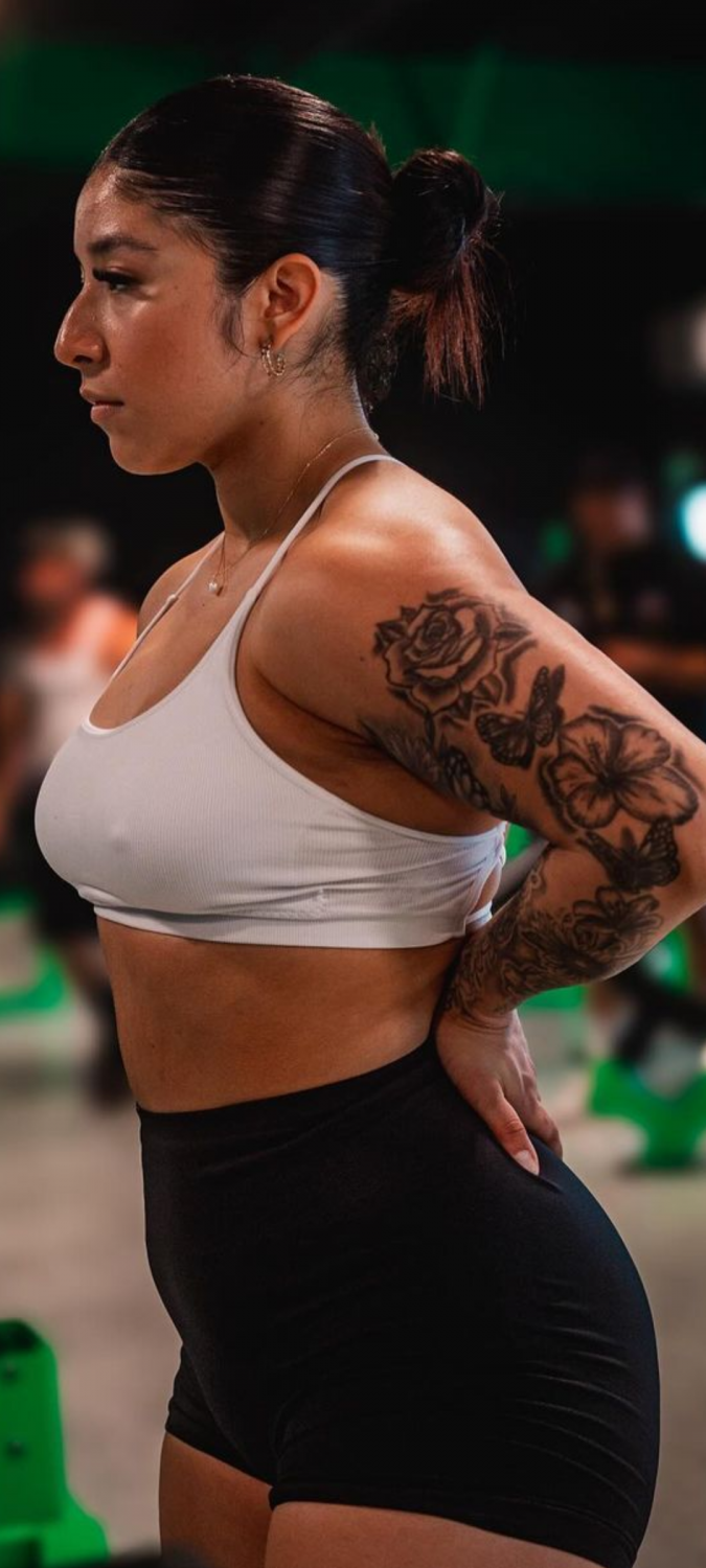 Gym girl leeean.1 I like her nipples and ass #UEfNdVvo