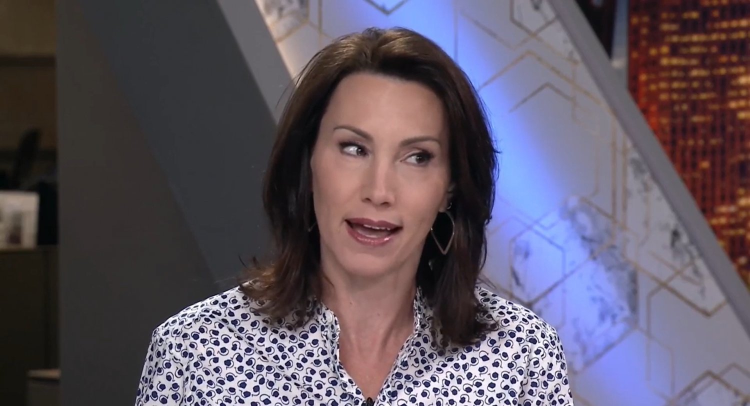 MILF reporter Betsy Kling #HlOYozMx