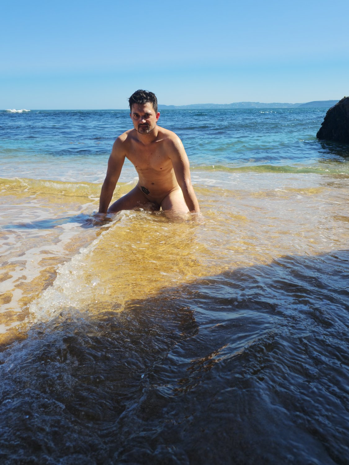 Florian Johannes Müller nude at the beach. #RdnIof4D