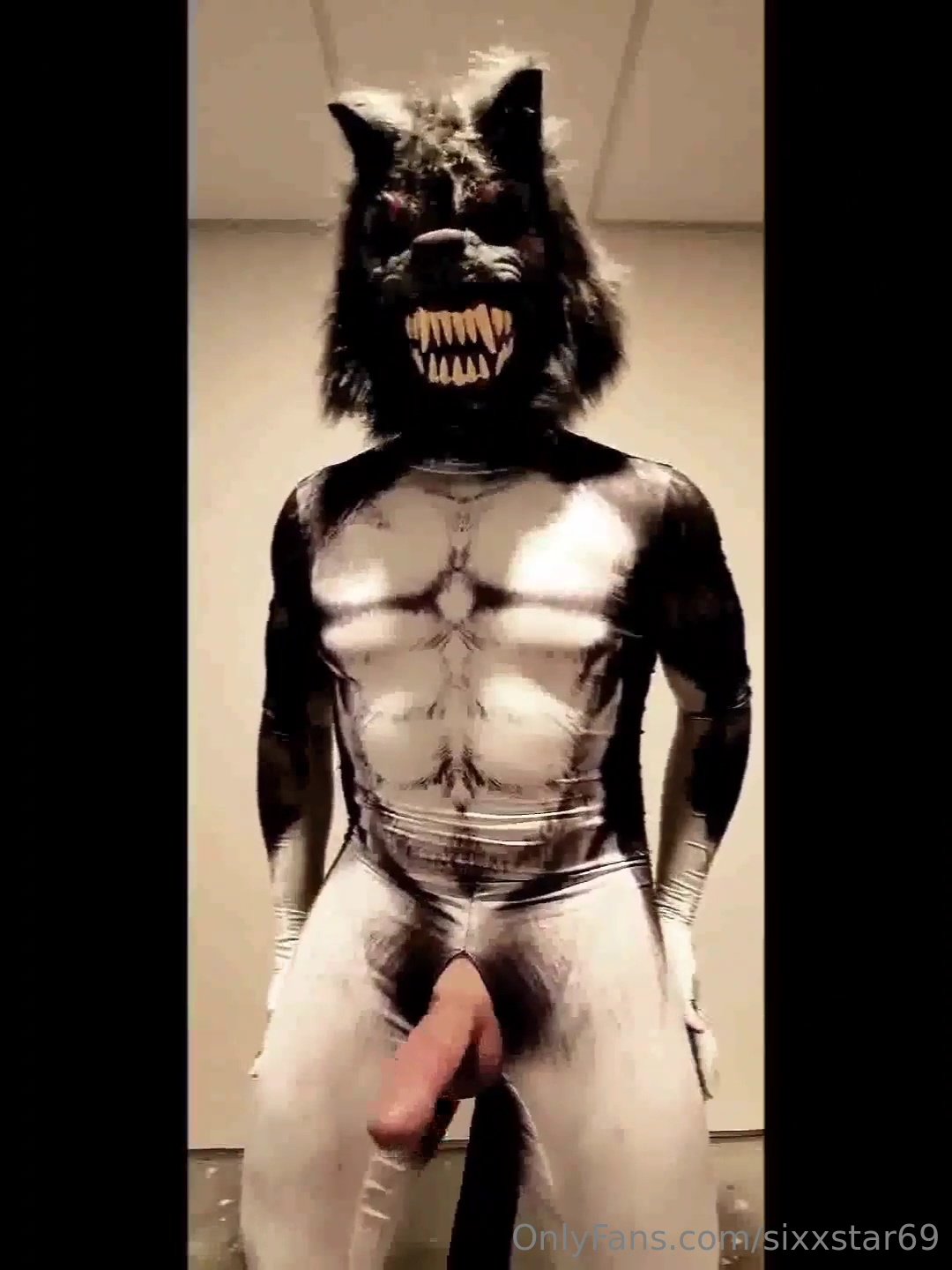 Skinny Twink turn's Werewolf and grows a Massive Cock and Cumshots Cosplay #q2zGb1Az