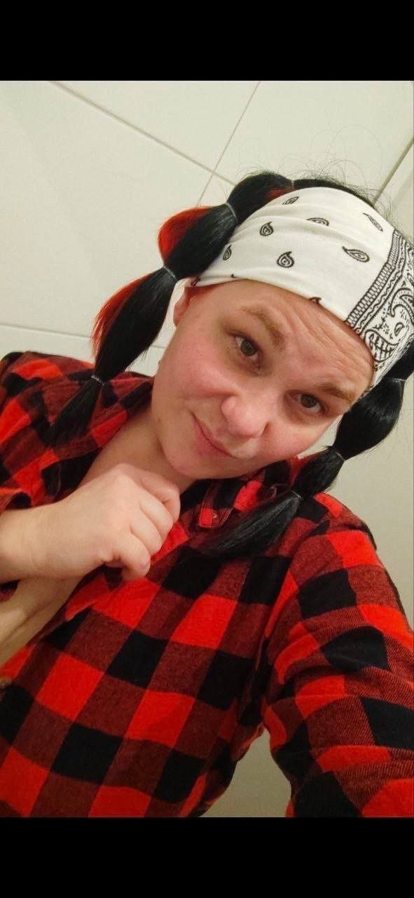 36 yr old Susanne, Trash Milf of 2 #tY1FA8ev