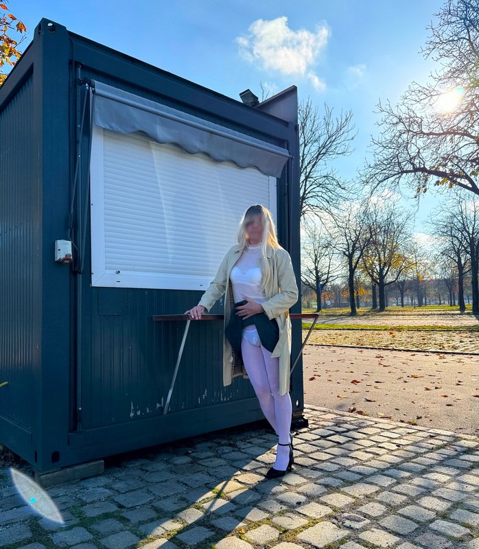 Sissy outdoor #B1aTeEAu