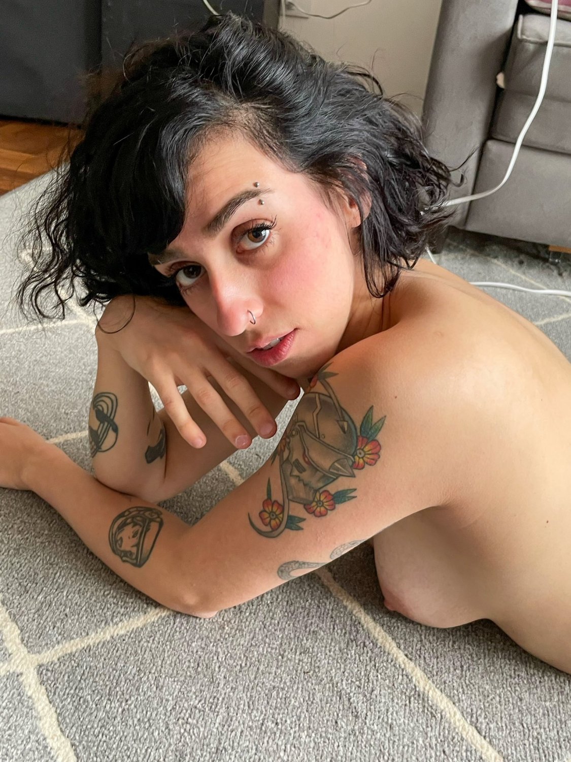 Nica domingues #6OiNIZoG