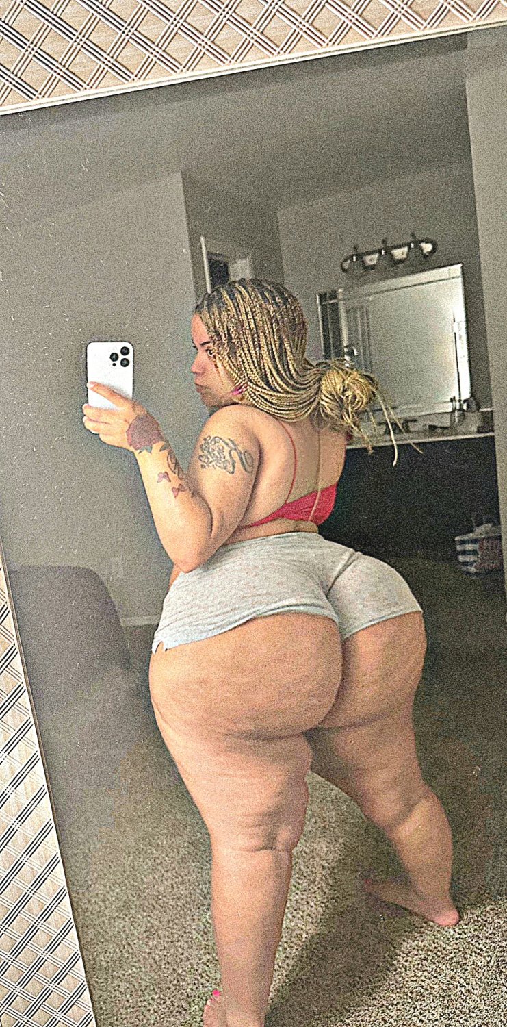 Short, thick, and stacked H-town baby #l6bkcNXW