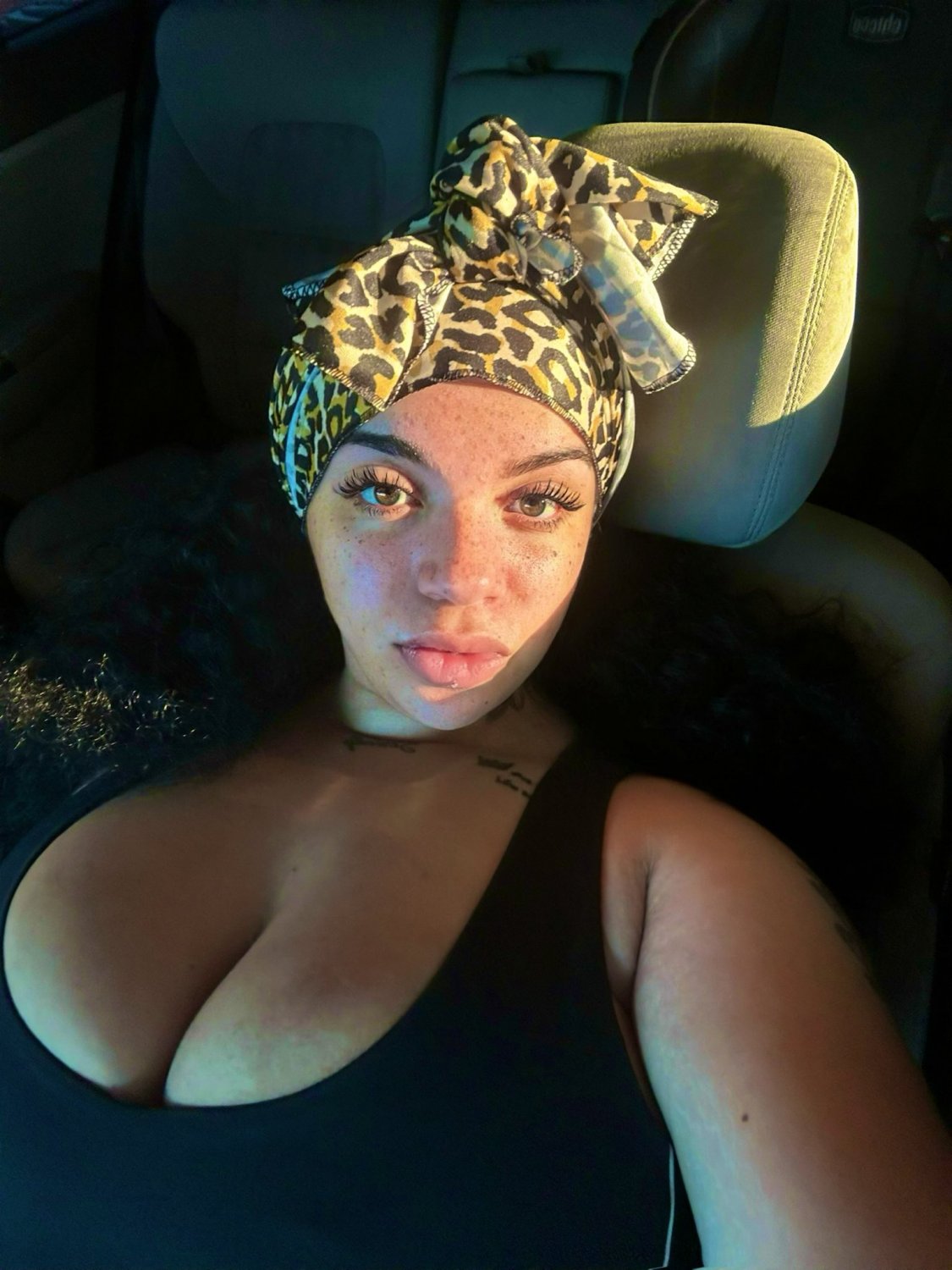 Short, thick, and stacked H-town baby #miyJ4Niv
