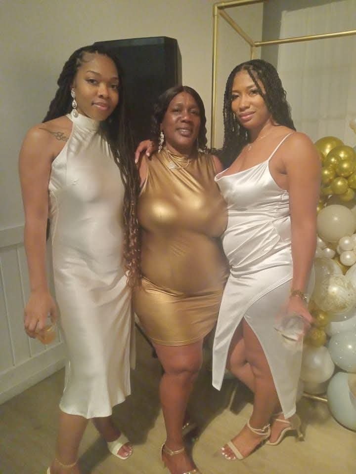 56 y/o Dark Skin Big Booty Granny I Bet That Asshole Feel So Good I Would Not Pull Out 73 #5XcaYJt6