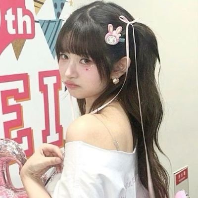 ★ (4451) #3tGEELyG