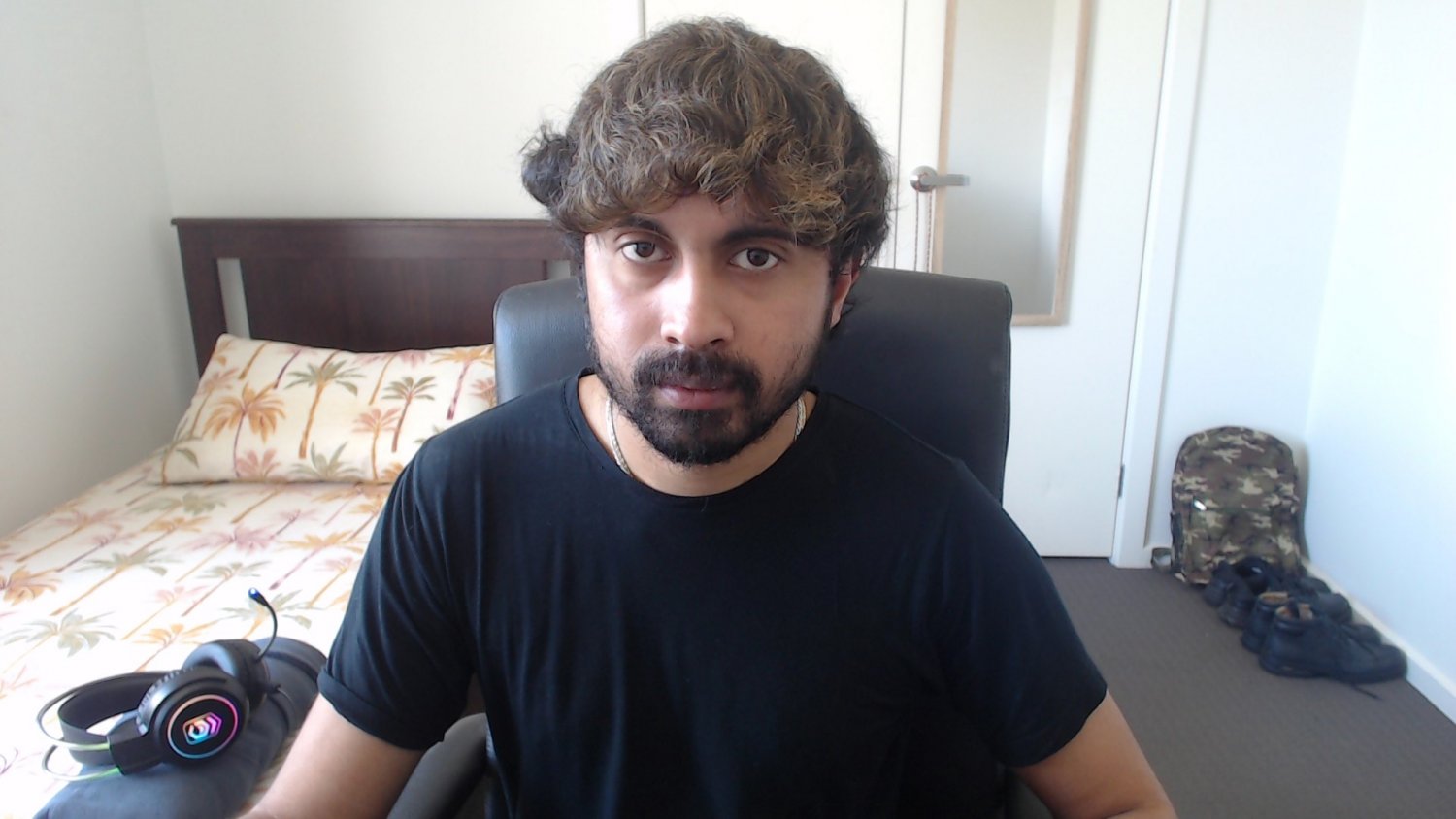 ★ (4451) #YvGDtnYm