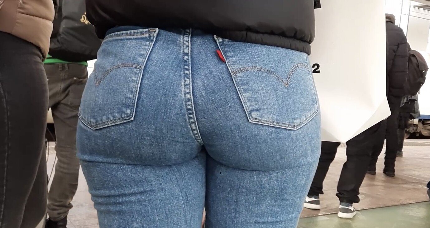Perfect ass in uk #8RUkujIi