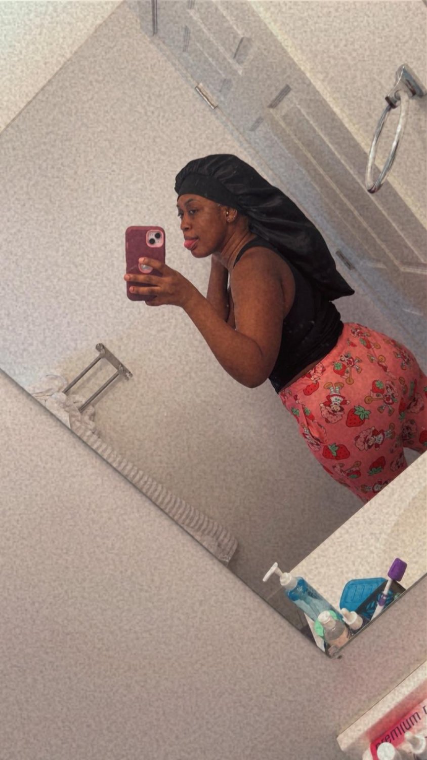 Random Thick Body #yflfAJxI