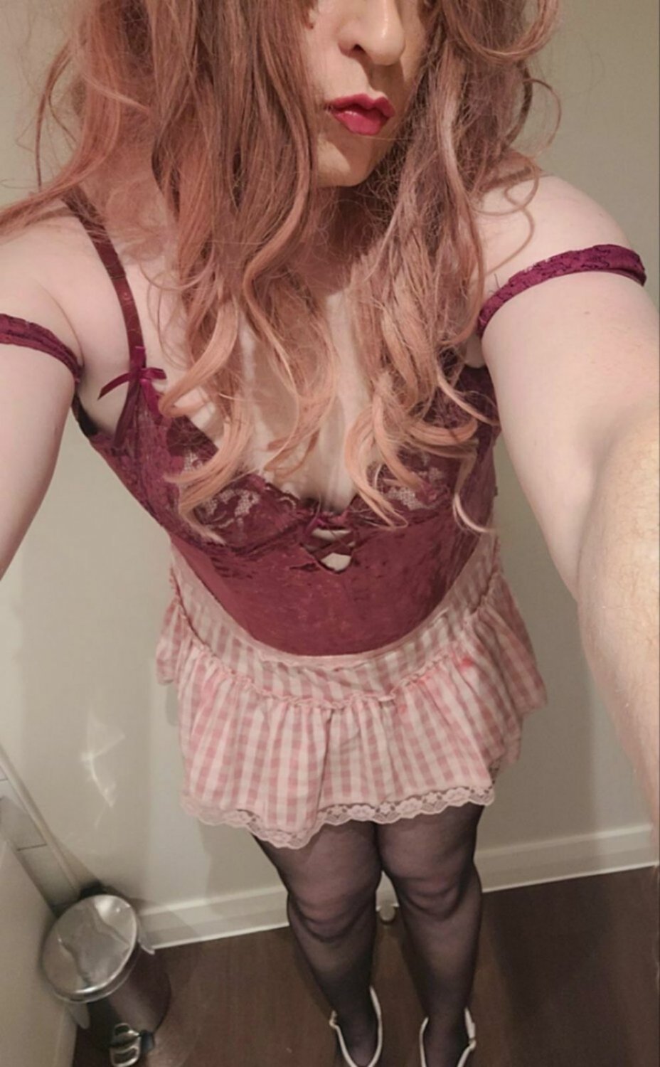 owned caged filthy sissy loser Chelsea, 34 UK, likes to be exposed and humiliated kik: Chelseagurl6 #cKKNghf3