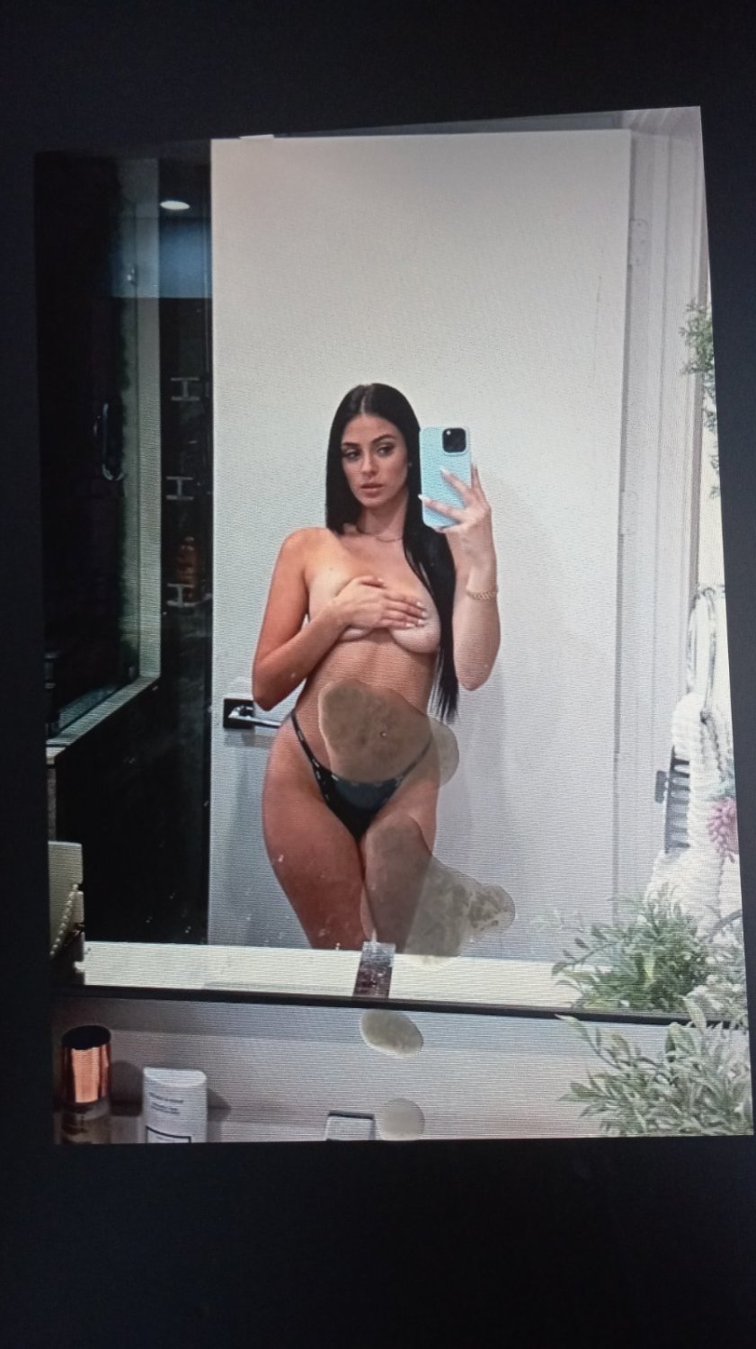 Hot OF model /cumtribute/ #O0h1Gk5a