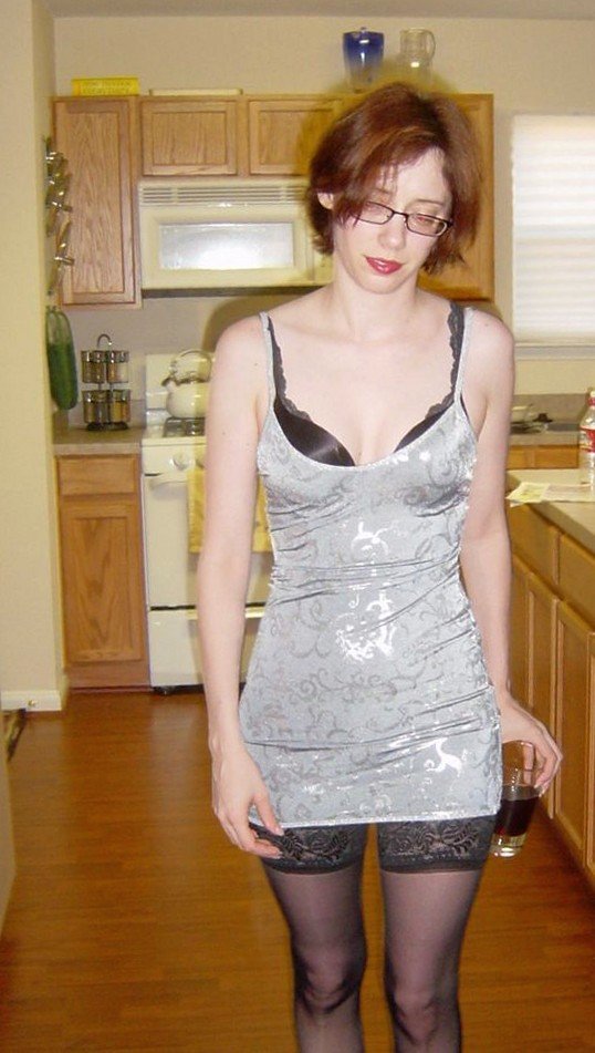Candy spreads her cunt and sucks cock #FlhJPHKD
