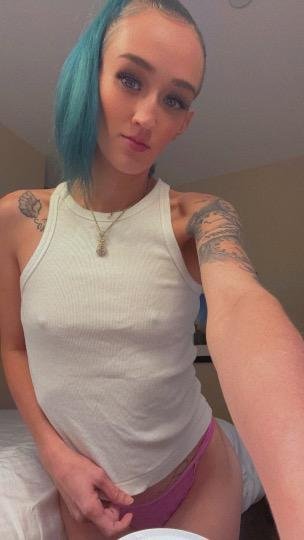 @ thatho_tiny Petite freak #R875Cs9f